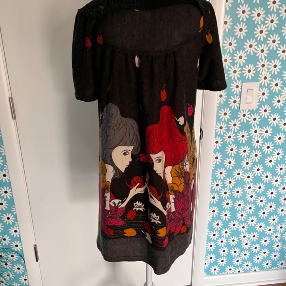 Dress - Picture 2 of 3